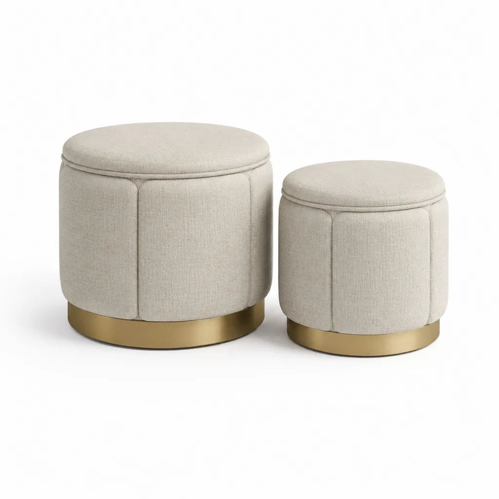 Set di 2 pouf rotondi imbottiti in poliestere beige con base in acciaio dorato 45 x 45 x 42 cm e 35 x 35 x 36 cm